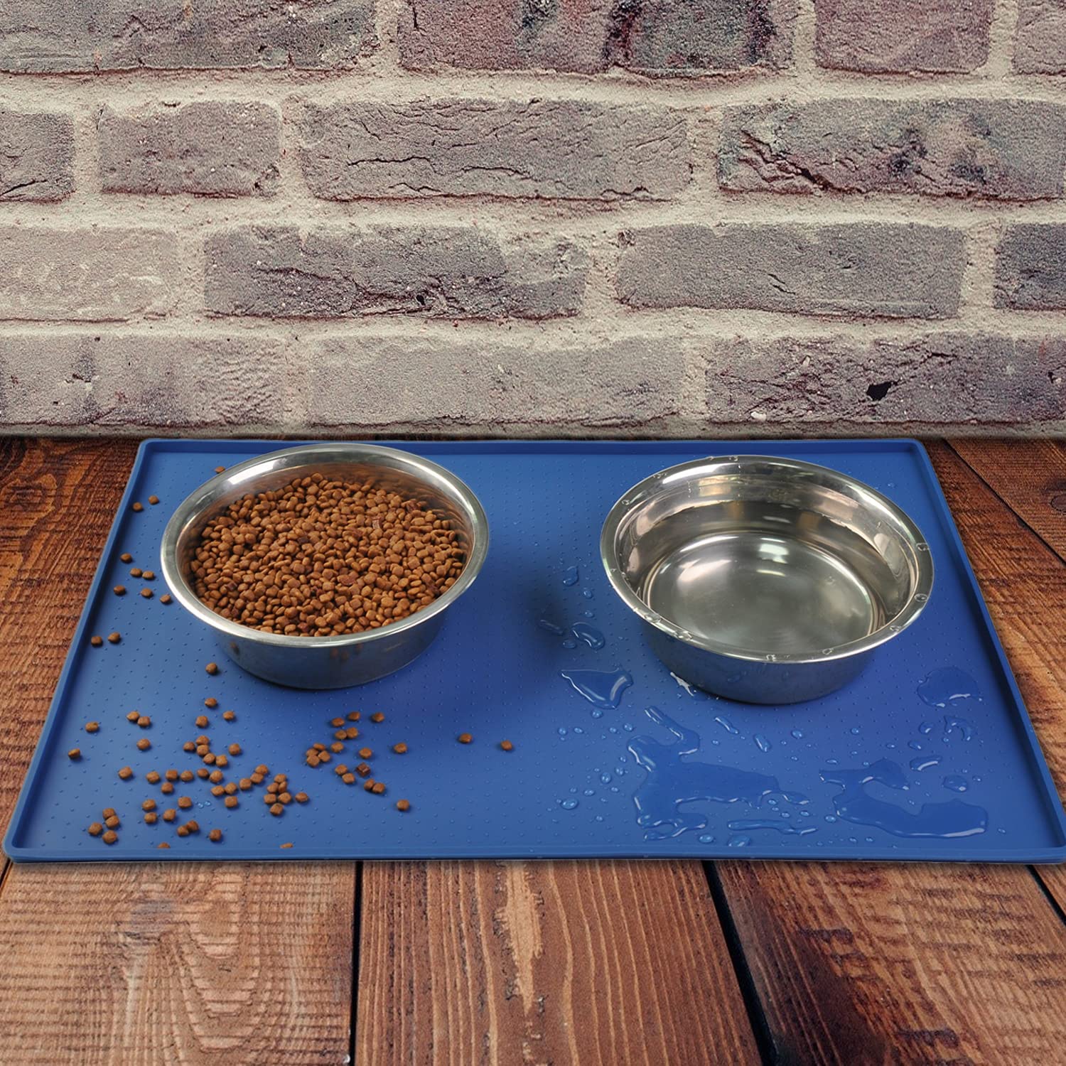 Non-Slip Silicone Waterproof Pet Feeding Mat
